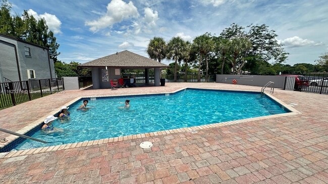 7421 SW 152nd Ave