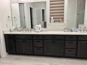 209 Cruising Oak St in San Marcos, TX - Building Photo - Building Photo