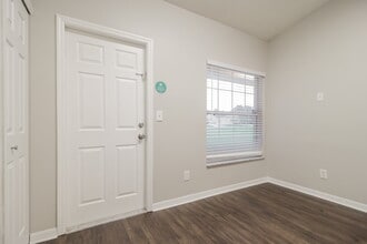 13448 Silver Leaf Cir in Clermont, FL - Foto de edificio - Building Photo