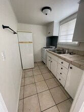 1131 E Whiting Ave, Unit 1131 e whiting in Fullerton, CA - Building Photo - Building Photo