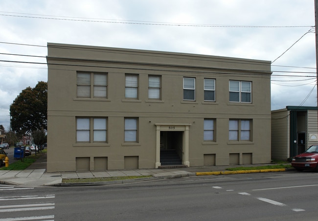 505 Lyon St in Albany, OR - Building Photo - Building Photo