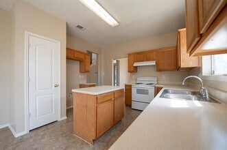 447 Maple Grove Dr in Cedar Hill, TX - Building Photo - Building Photo