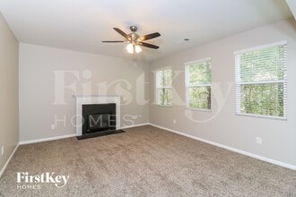 171 Foggy Creek Ln in Hiram, GA - Foto de edificio - Building Photo