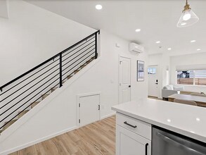 6204 46th Ave S in Seattle, WA - Building Photo - Building Photo