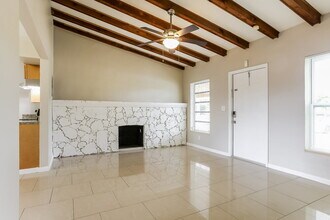 601 E Evanston Cir in Fort Lauderdale, FL - Building Photo - Building Photo