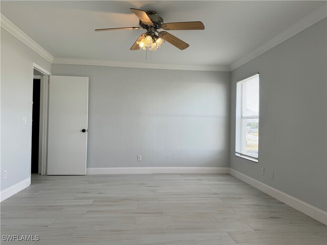 property at 1203 SW 34th St