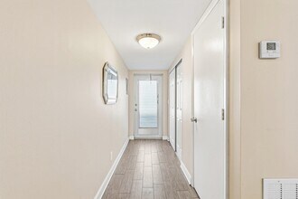 2440 SW 22nd Ave in Delray Beach, FL - Building Photo - Building Photo