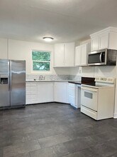 330 S Woodland Blvd in DeLand, FL - Building Photo - Building Photo