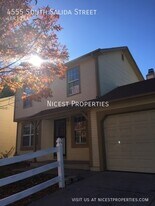 4555 S Salida St in Aurora, CO - Building Photo