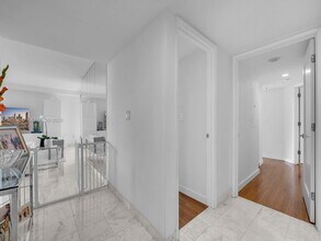 151 SE 15th Rd in Miami, FL - Building Photo - Building Photo