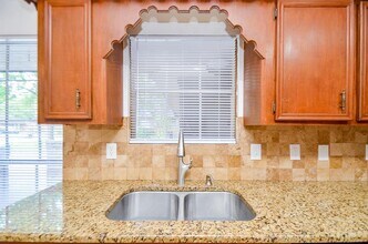 4802 Lost Oak Dr in Spring, TX - Building Photo - Building Photo