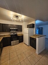 Mountain View Condos in Mesa, AZ - Building Photo - Building Photo