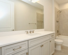 2428 Ariane Dr in Naples, FL - Building Photo - Building Photo