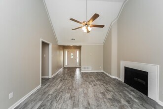 6580 Silver Oak Cove in Memphis, TN - Building Photo - Building Photo