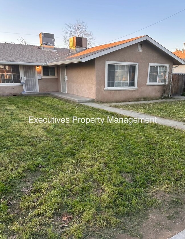 property at 1202 Kings Ave