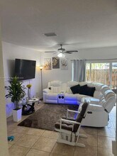 1490 NE 33rd Rd in Homestead, FL - Building Photo - Building Photo