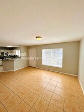 3706 N Garrison St in Tampa, FL - Building Photo - Building Photo