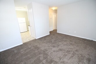 1447 E Burgess Rd in Pensacola, FL - Building Photo - Building Photo