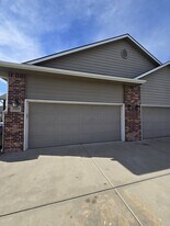 5925 Millsboro St in Park City, KS - Building Photo