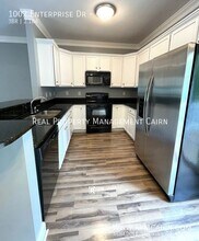 1002 Enterprise Dr in Lynchburg, VA - Building Photo - Building Photo