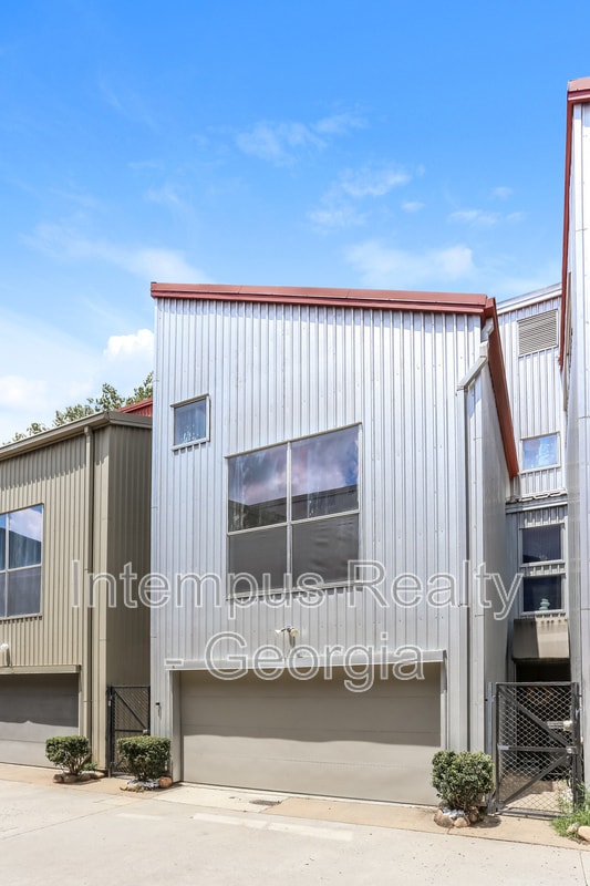 241 Maynard Terrace SE in Atlanta, GA - Building Photo - Building Photo