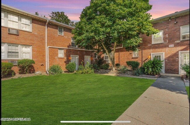 property at 364 Westwood Ave