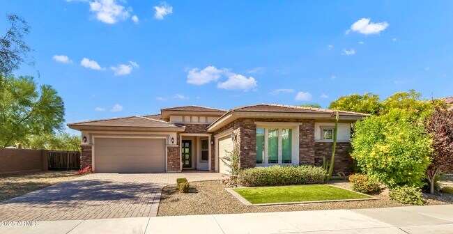 3240 E Bryce Ln in Phoenix, AZ - Building Photo - Building Photo