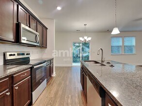 121 Sweet Gum Dr in Summerville, SC - Building Photo - Building Photo