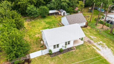 6205 NW 19th St in Oklahoma City, OK - Building Photo - Building Photo