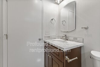 20815 SW Alexander St in Beaverton, OR - Building Photo - Building Photo