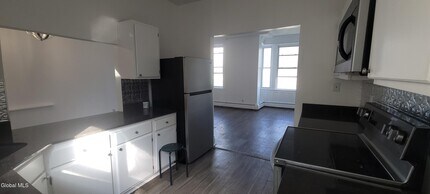 9 St Joseph's Terrace in Albany, NY - Building Photo - Building Photo