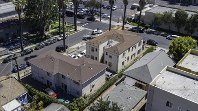 3615 S Budlong Ave in Los Angeles, CA - Building Photo - Building Photo