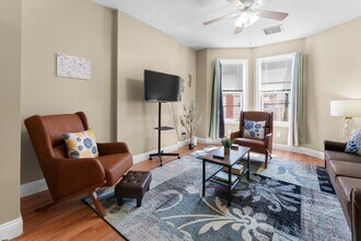 172 Wilkinson Ave, Unit Unit2 in Jersey City, NJ - Building Photo - Building Photo