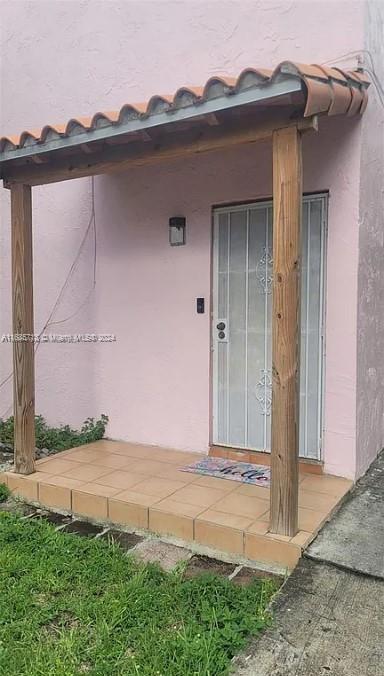 1255 W 53rd St in Hialeah, FL - Building Photo