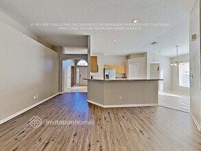 2628 Brookville Dr in Valrico, FL - Building Photo - Building Photo