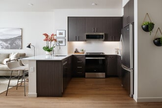 The Lafayette in Santa Clara, CA - Building Photo - Building Photo