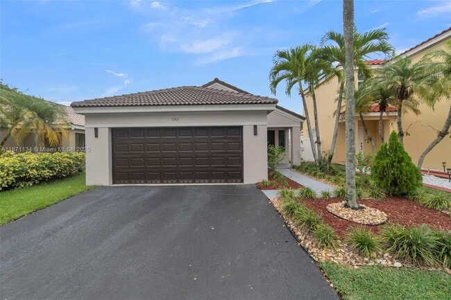1592 Salerno Cir in Weston, FL - Building Photo - Building Photo