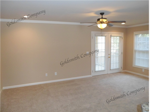 1120 E Lee Rd in Taylors, SC - Building Photo - Building Photo