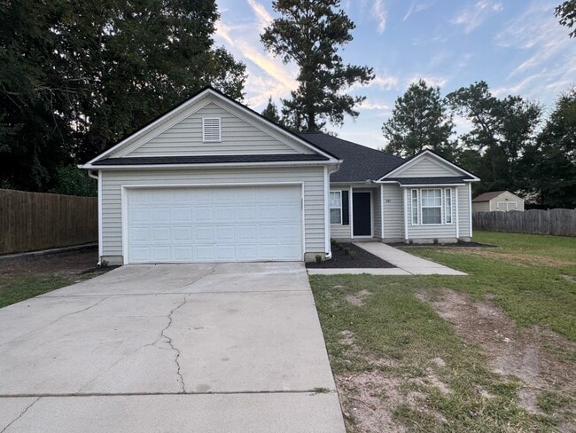 property at 203 Eagle Pointe Dr