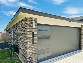 7131 Dawn Vw Ln in Rosenberg, TX - Building Photo - Building Photo