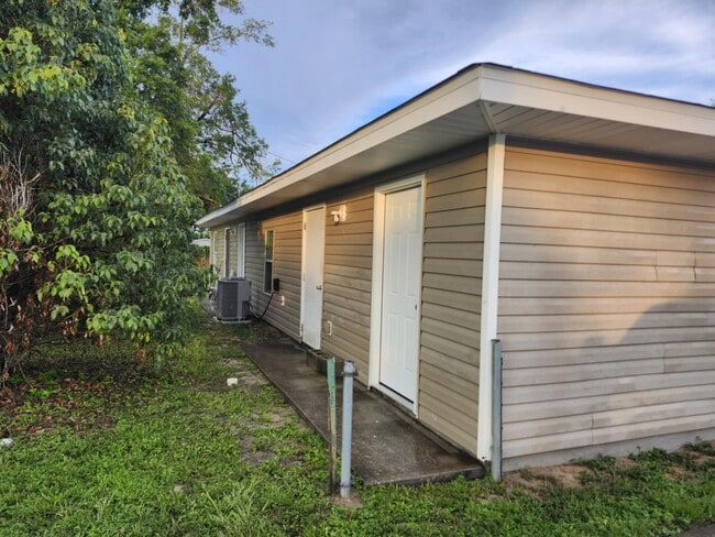 624 College Ave in Panama City, FL - Building Photo - Building Photo