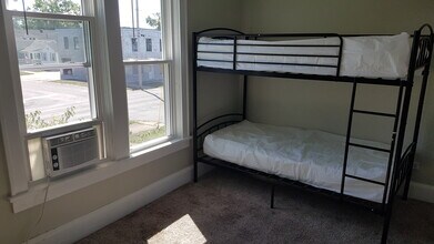 1032 Perry St in Sandusky, OH - Foto de edificio - Building Photo