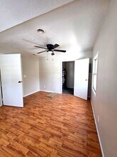 14315 Ledgewood Ave in Cleveland, OH - Building Photo - Building Photo