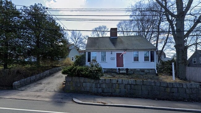 property at 140 Commercial St