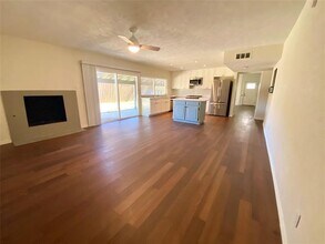 1607 W Spring Creek Pkwy in Plano, TX - Building Photo - Building Photo