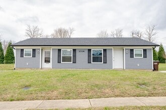 1314 Farmingdale Dr in Elizabethtown, KY - Foto de edificio - Building Photo