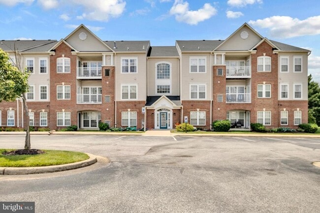 property at 2495 Amber Orchard Ct