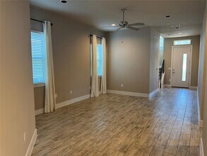 206 Verrado Path in Austin, TX - Building Photo - Building Photo