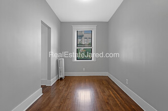 28 Glenville Ave, Unit 2 in Boston, MA - Building Photo - Building Photo