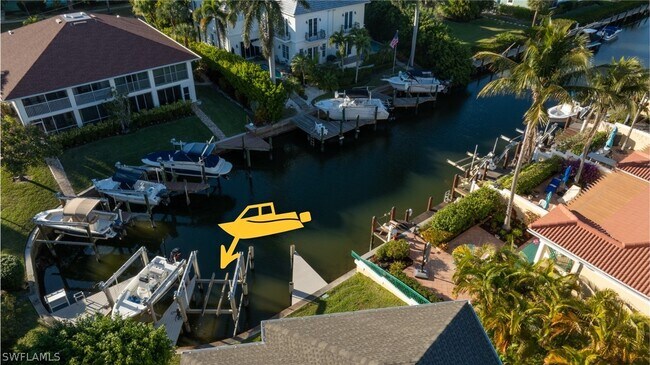 1495 Blue Point Ave in Naples, FL - Building Photo - Building Photo